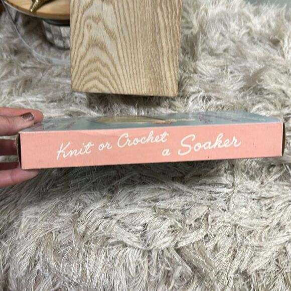 Vintage Spinnerin Soaker Knit Or Crochet Kit To Create A Wool Diaper Cover - Picture 6 of 17